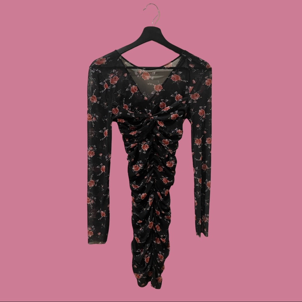 Zara floral dress - Picture 3 of 5